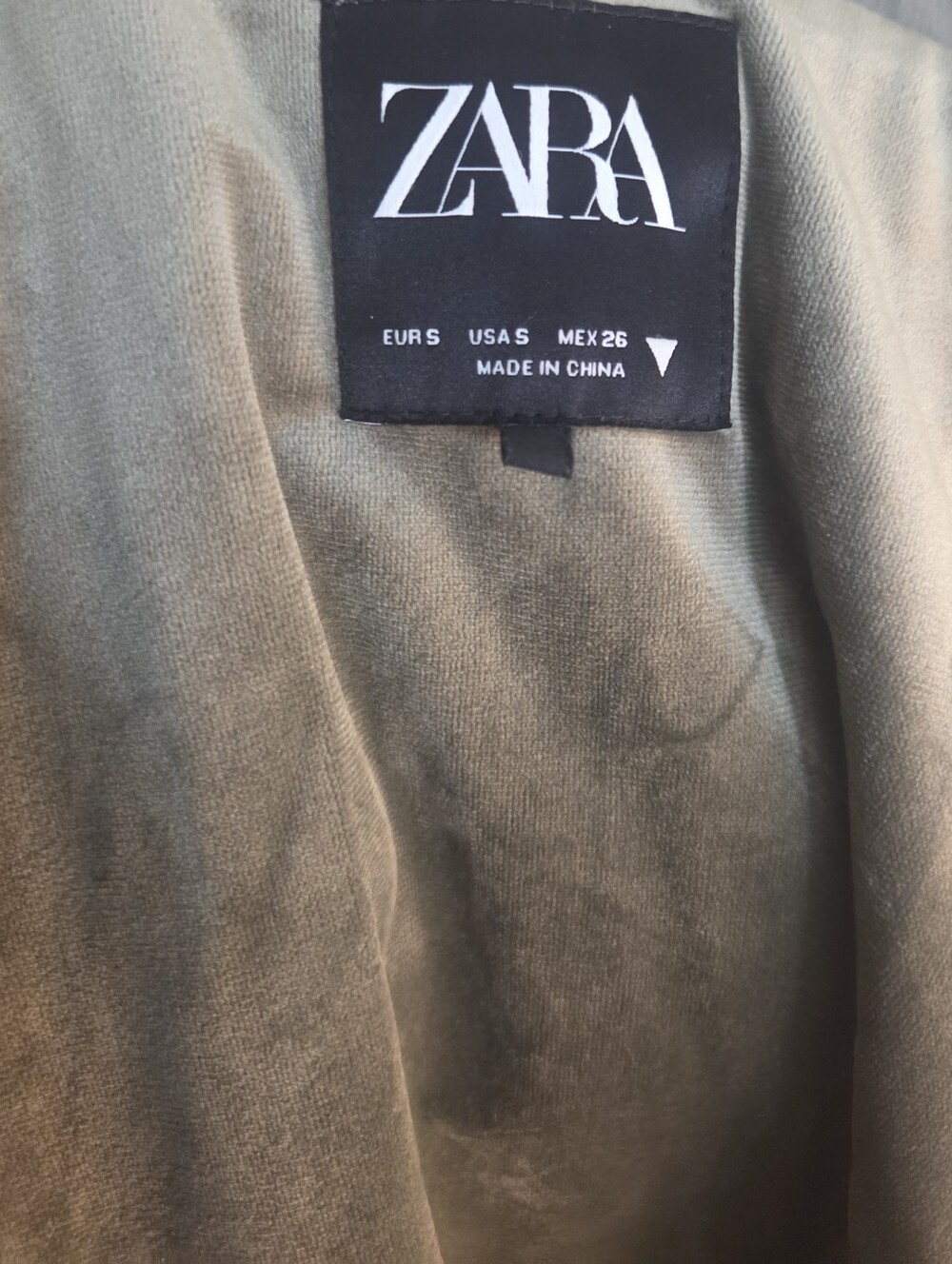 Zara Beige Sherpa and Gray Puffer Jacket with Lilac Trim - Picture 4 of 5